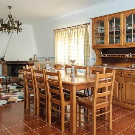 Casa Da Alegria - Piscina, Sala De Jogos, 4 Quartos Casa de Férias Cardigos