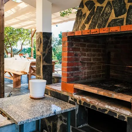 Casa Da Alegria - Piscina, Sala De Jogos, 4 Quartos