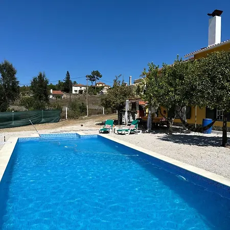 Casa de Férias Casa Da Alegria - Piscina, Sala De Jogos, 4 Quartos