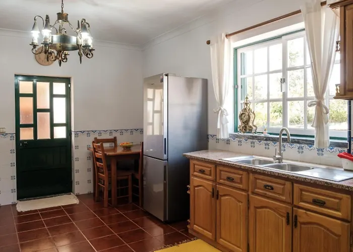 Casa Da Alegria - Piscina, Sala De Jogos, 4 Quartos