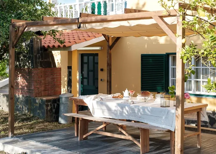 Casa Da Alegria - Piscina, Sala De Jogos, 4 Quartos بيت للعطل Cardigos